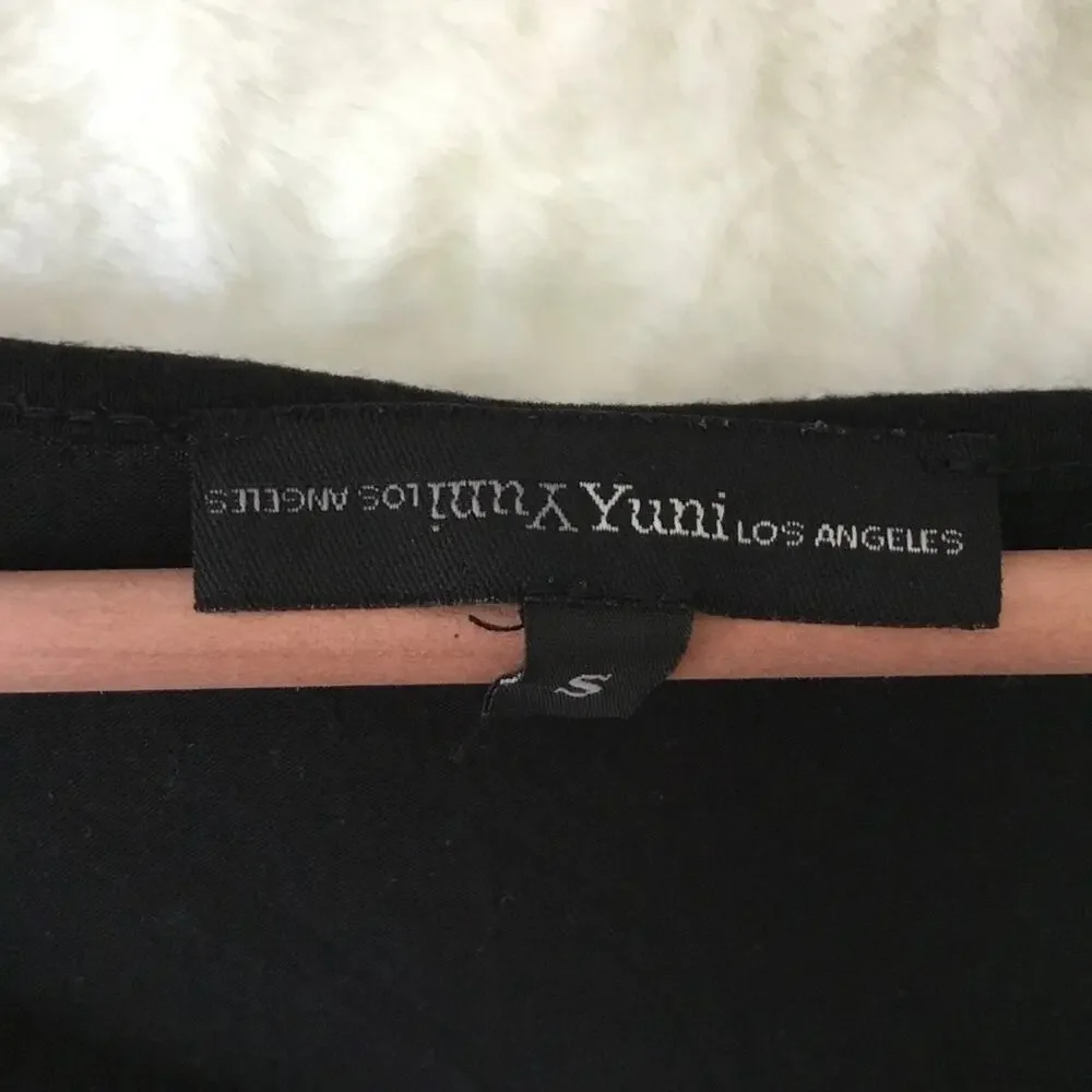 Yuni Los Angeles Black & Light Gray Eiffel Tower Graphic Top - Picture 2 of 15